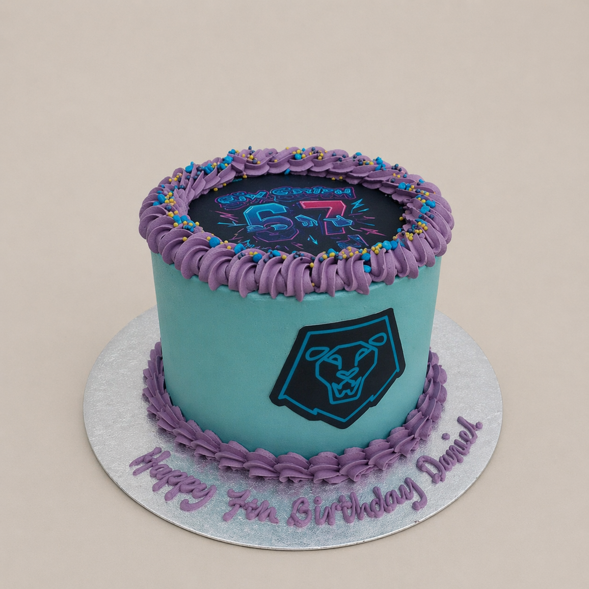 K Pop Cake
