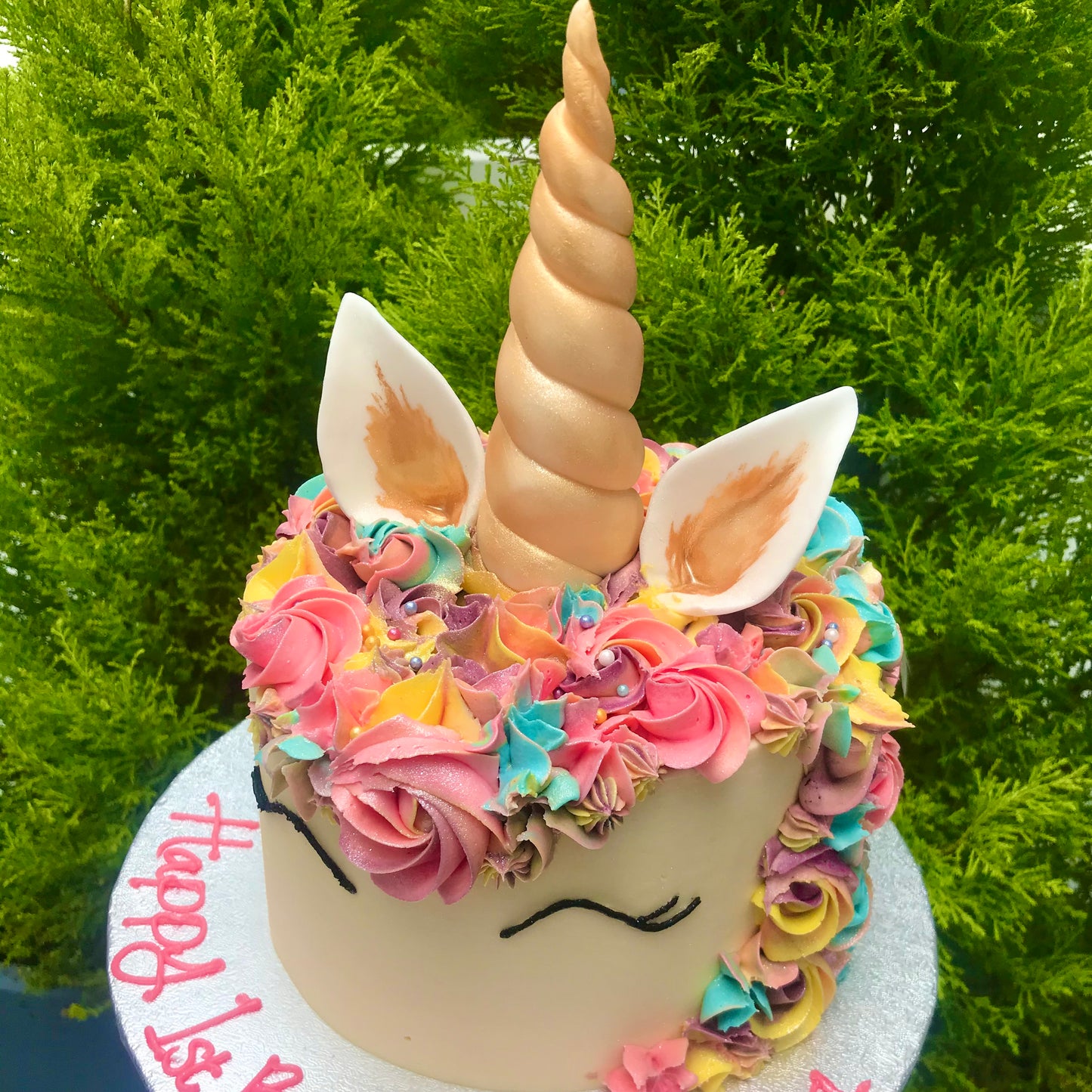 Premium Unicorn cake