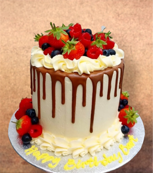 Very berry chocolate drip cake