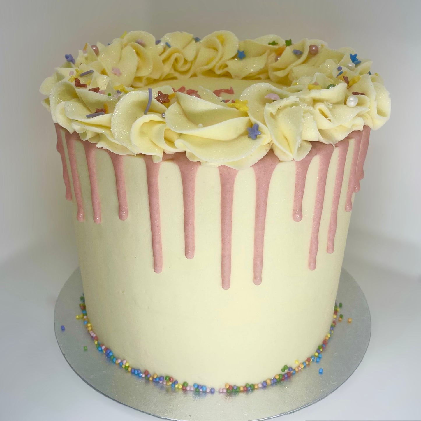 Premium Vanilla Cake